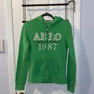 Y2K Aeropostale zip front hoodie, green, sz. M